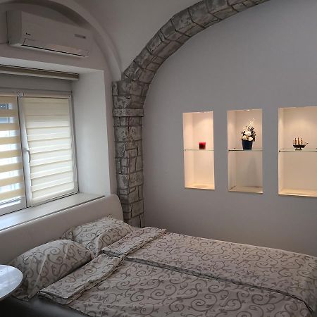 Apartment Zemun Old Town Center Belgrád Kültér fotó