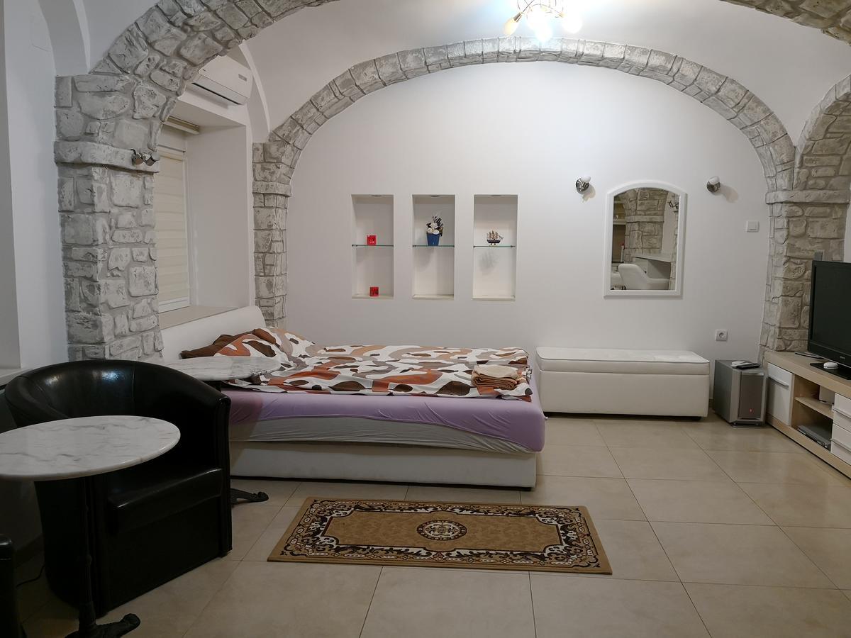 Apartment Zemun Old Town Center Belgrád Kültér fotó