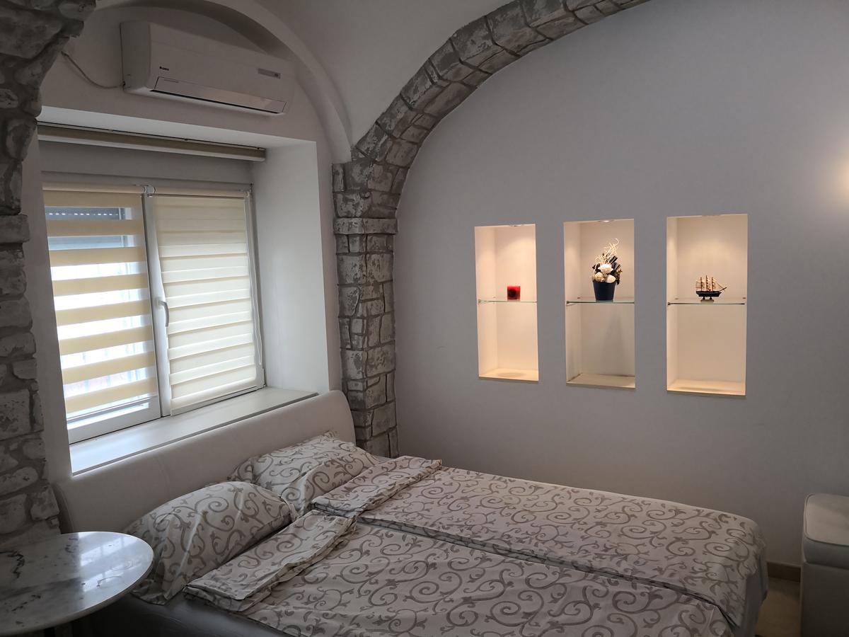 Apartment Zemun Old Town Center Belgrád Kültér fotó